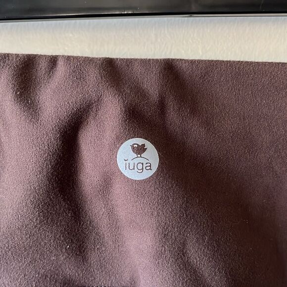 Iuga Cropped leggings Size Medium GUC Brown - Picture 3 of 5